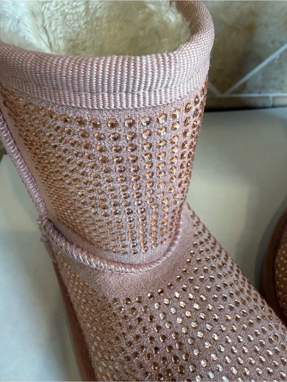 Lucky Top Girls Size 12 Pink Rhinestone Faux Suede Fur Lined Winter Boots
